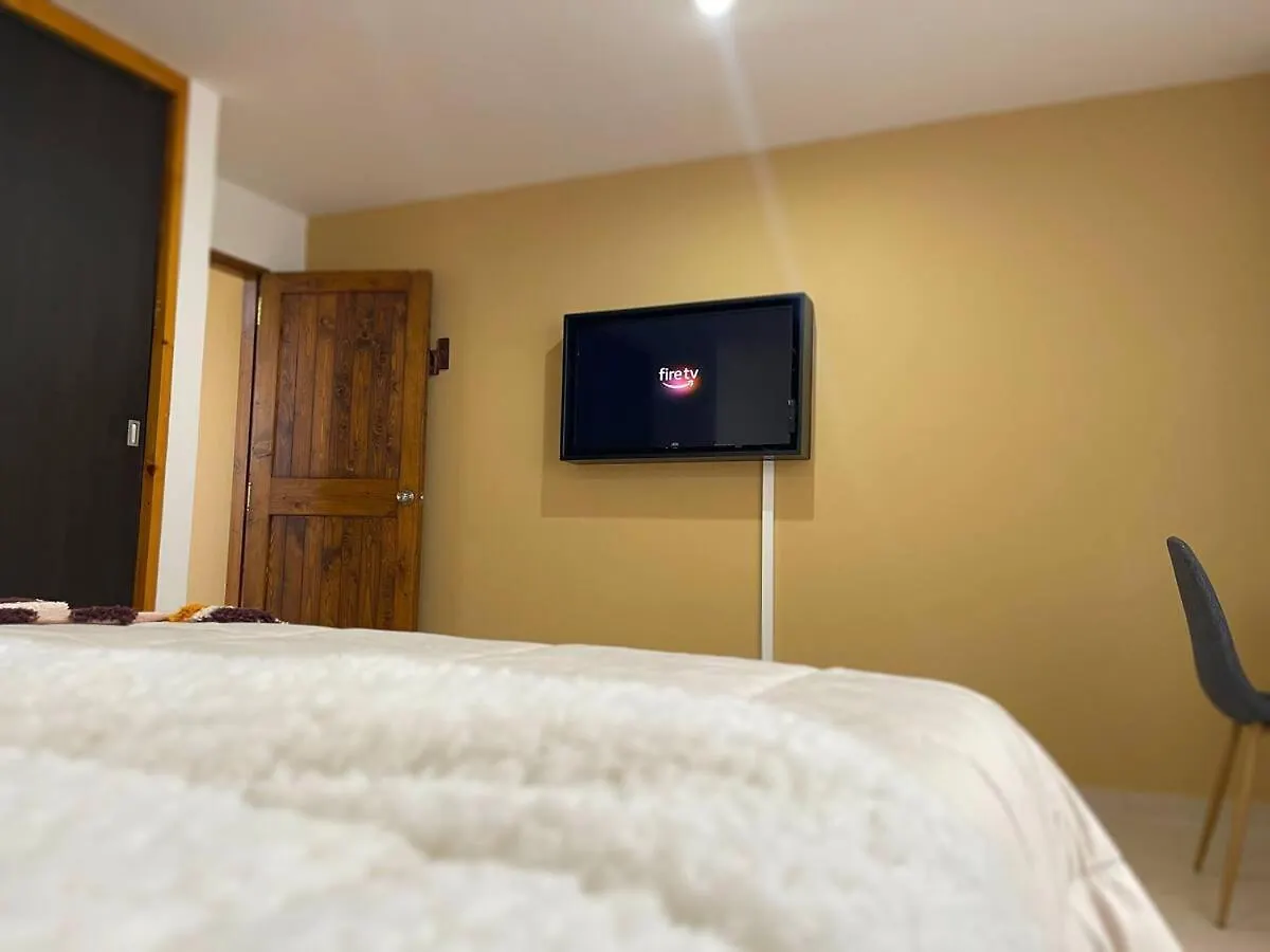 Entire 2-Bedroom Apartment For 4 Guests In Medellín