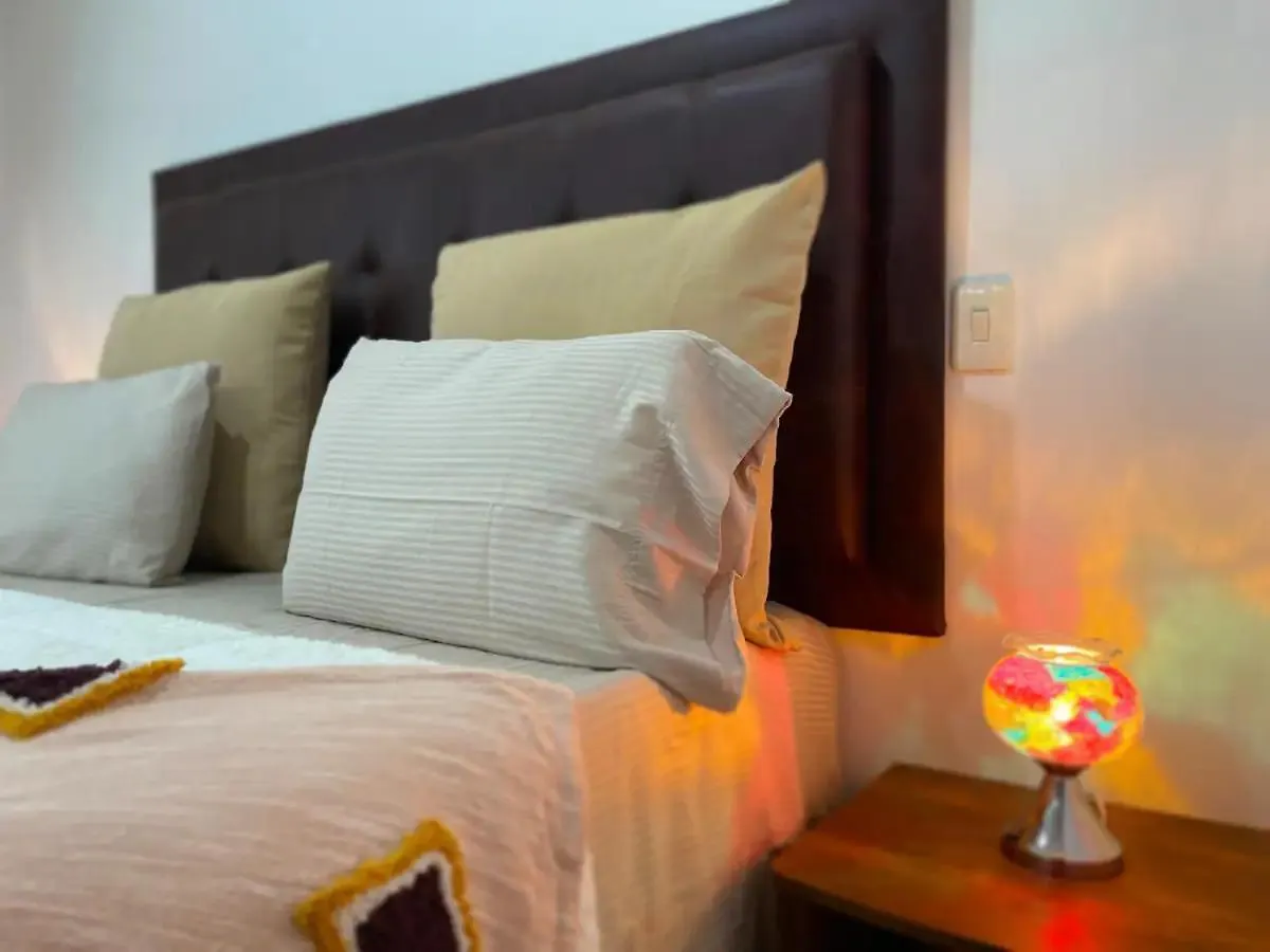 Entire 2-Bedroom Apartment For 4 Guests In Medellín
